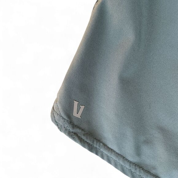 Vuori Women's Clementine 2.0 Short 2.5" Size M Running Athletic Athleisure Grey - Picture 4 of 6